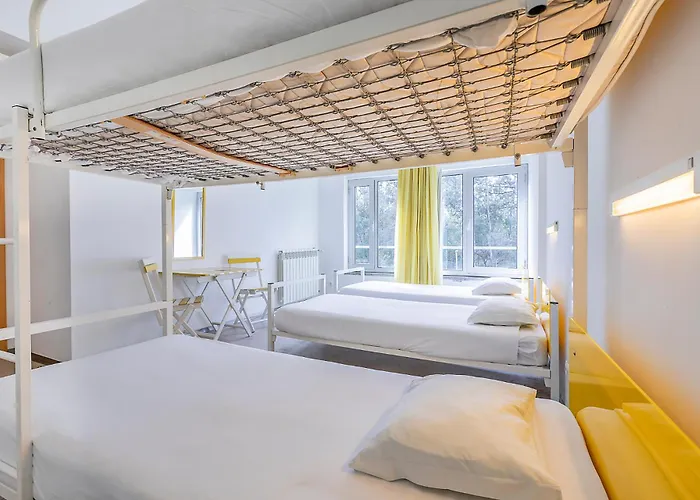 Hostel Hi - De Juventude *